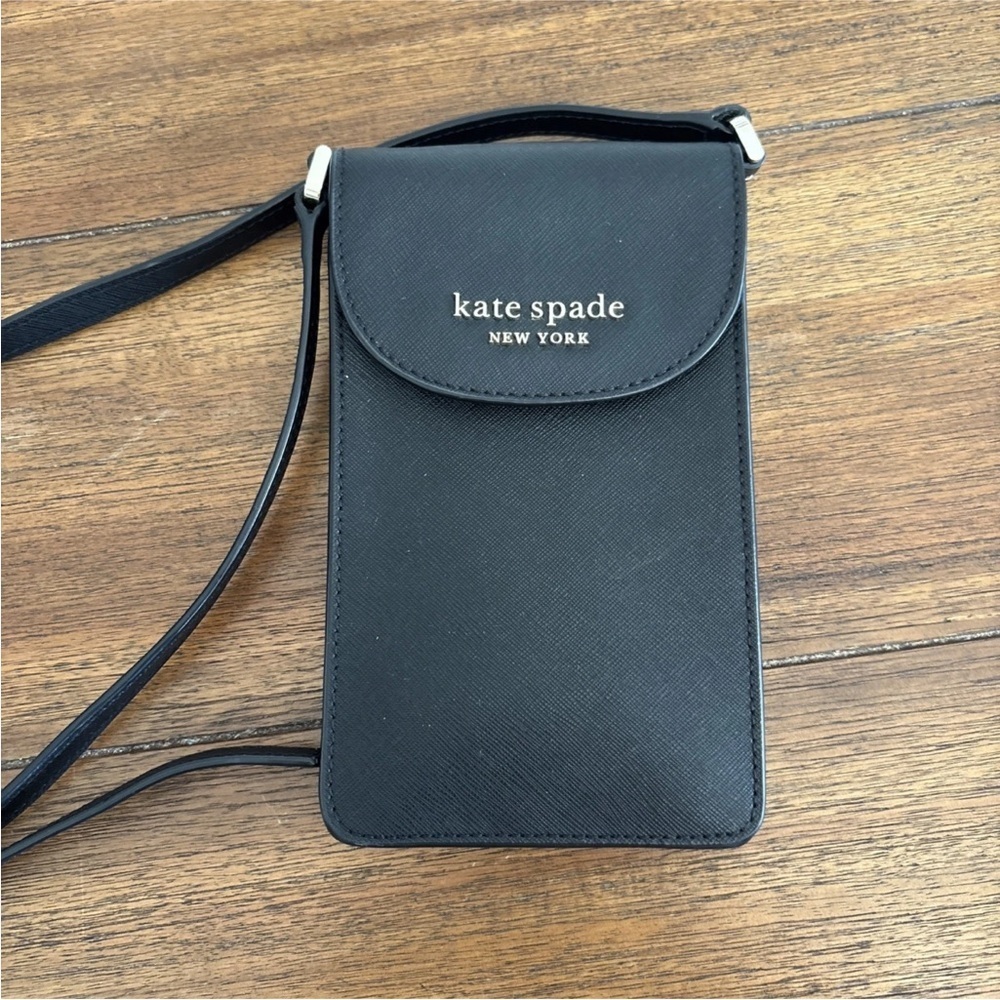 Kate Spade Black Cameron north south flap phone crossbody Bag - Picture 3 of 10